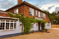 Pub-Front